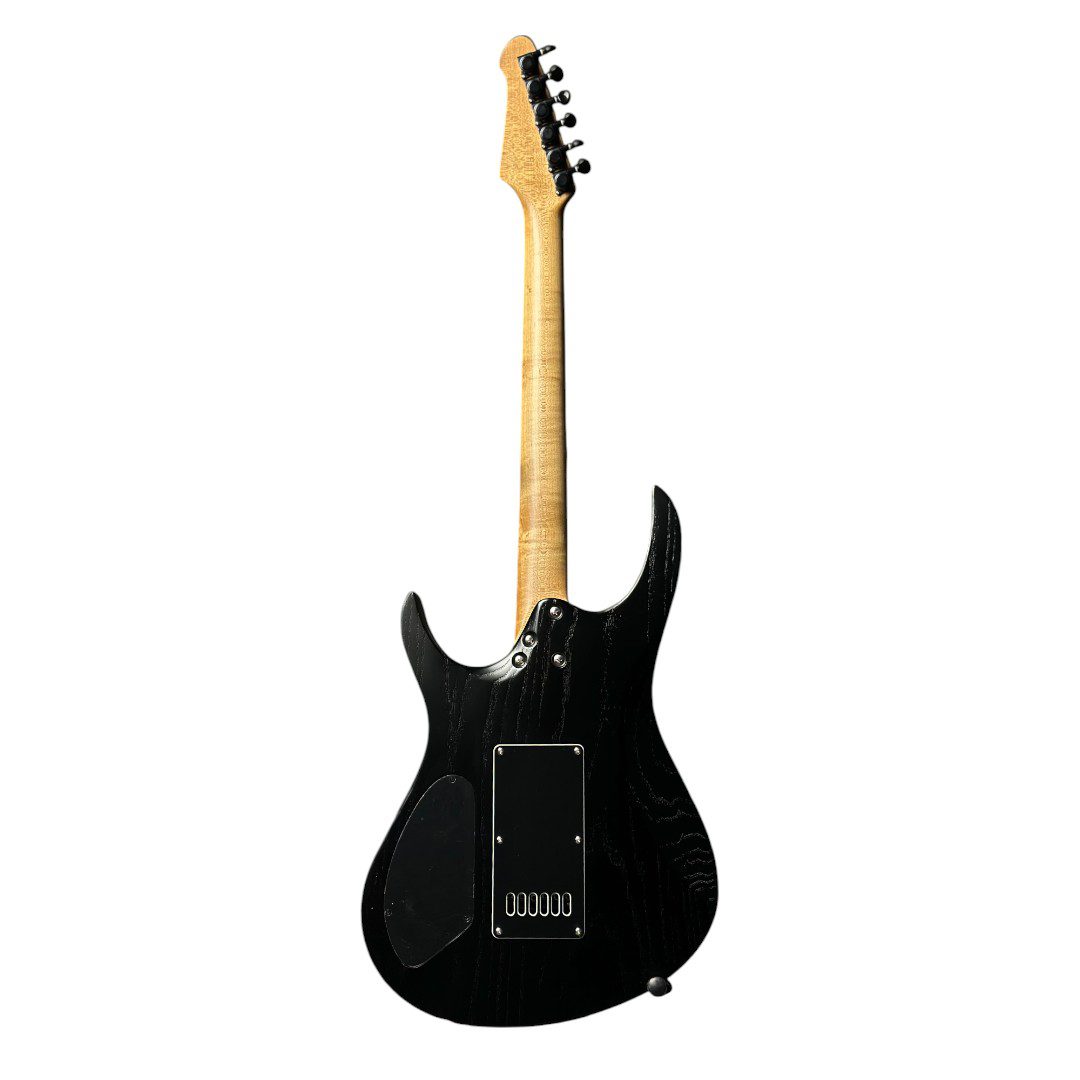 ギター Balaguer Guitars ST Diablo Black HST Diablo Standard with Hipshot Hardtail Bridge Satin Trans